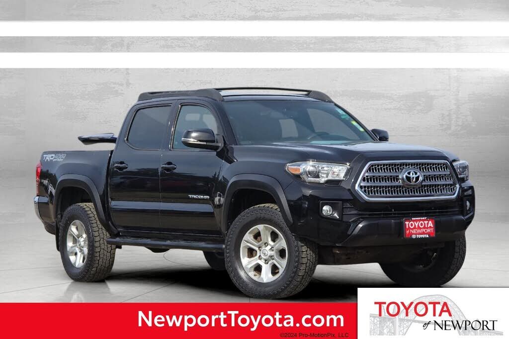 2017 TOYOTA Tacoma