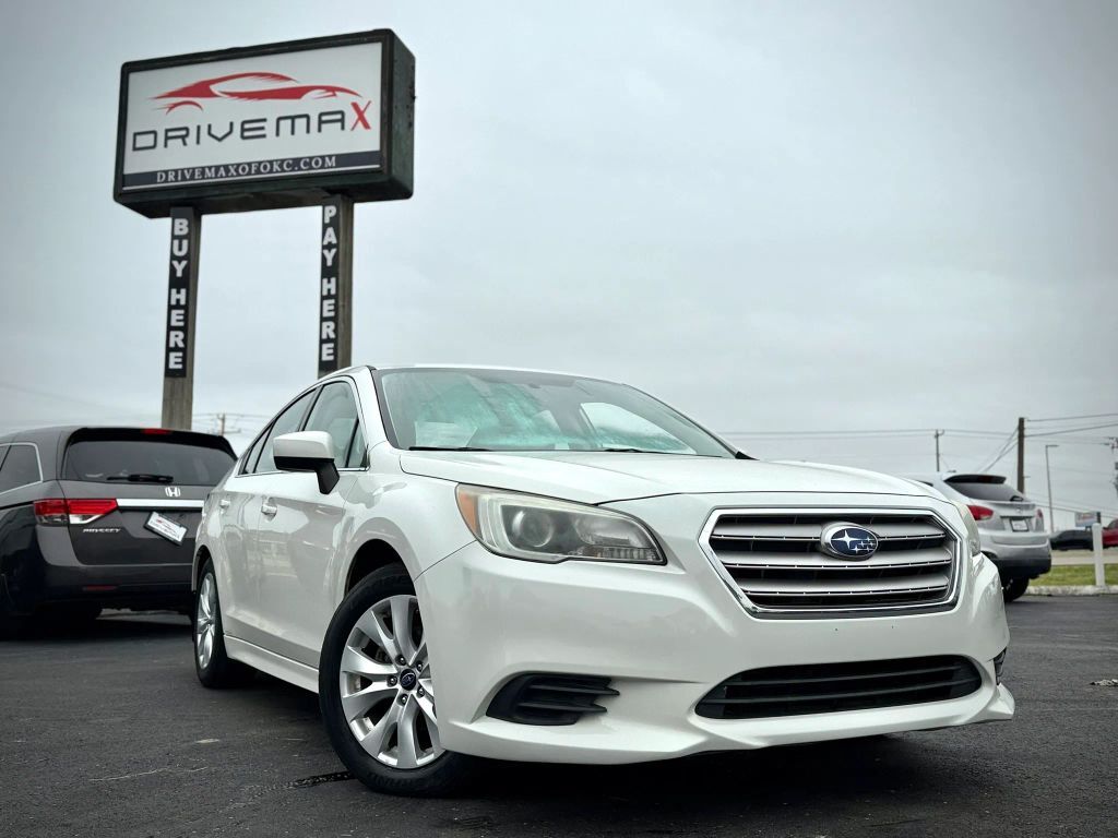 2016 SUBARU Legacy