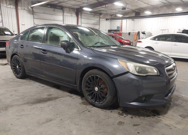 2017 SUBARU Legacy