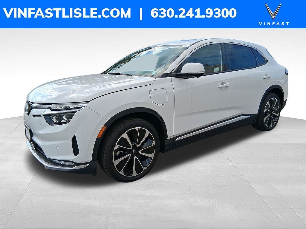 2025 VINFAST VF 8