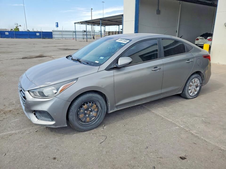 2021 HYUNDAI Accent