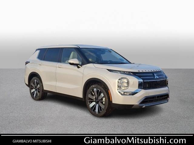 2026 MITSUBISHI Outlander
