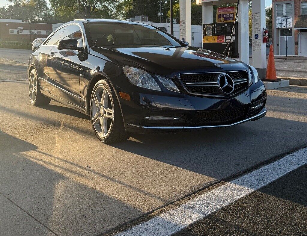 2012 MERCEDES-BENZ E-Class