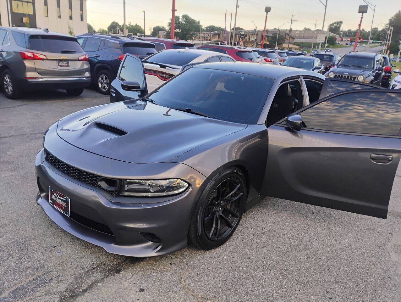 2019 DODGE Charger