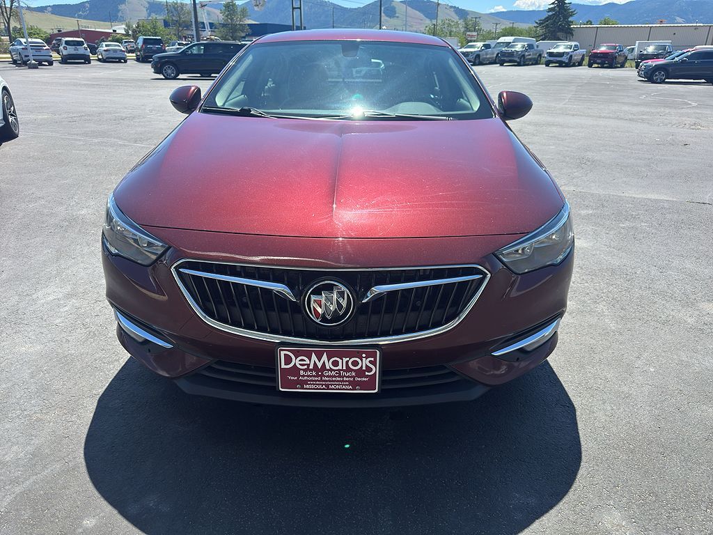 2018 BUICK Regal