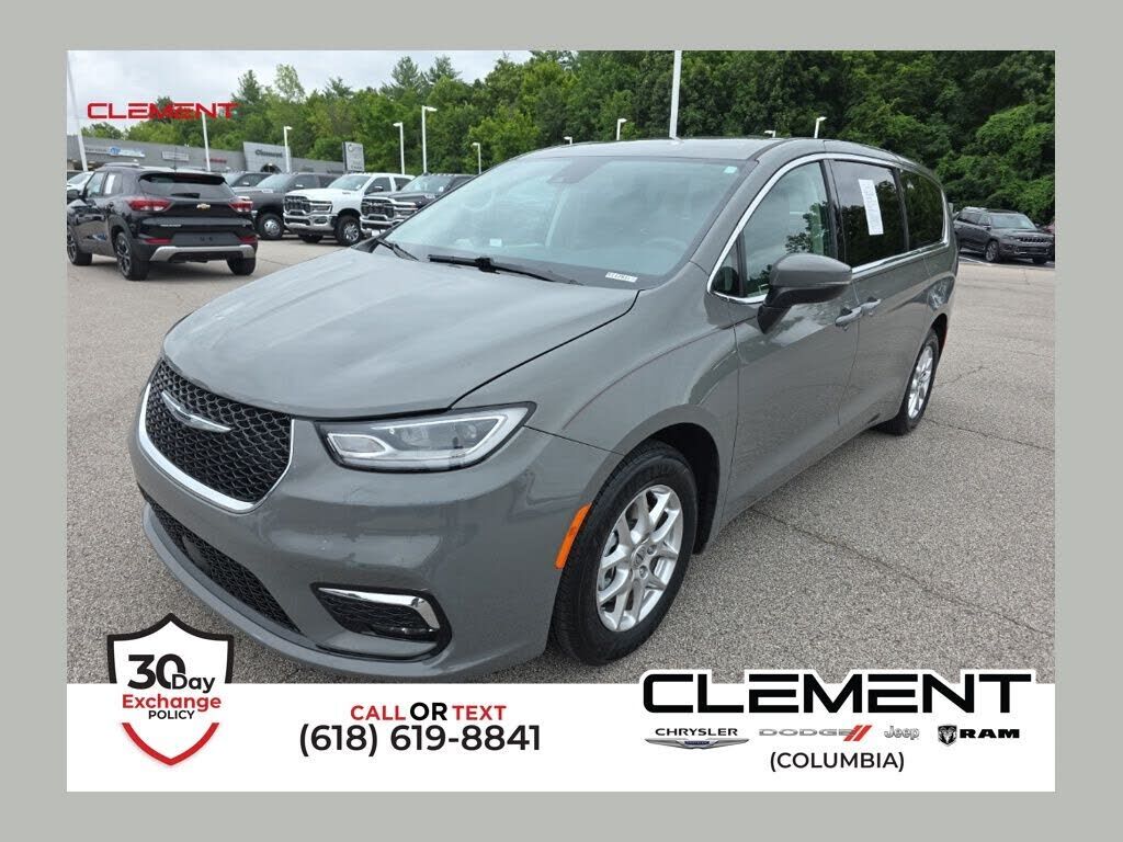 2023 CHRYSLER Pacifica