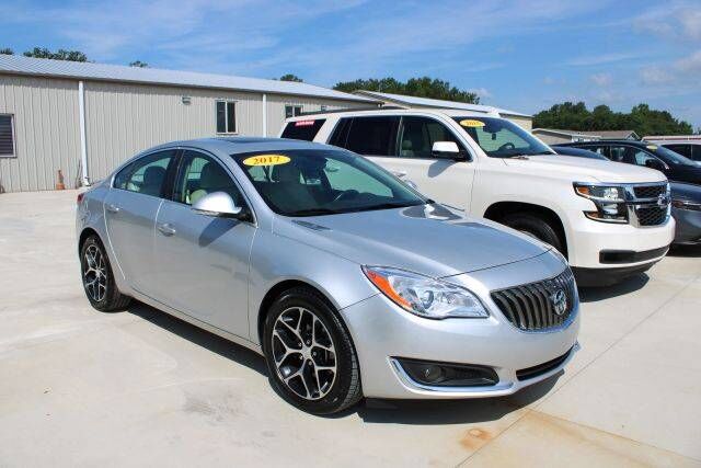 2017 BUICK Regal