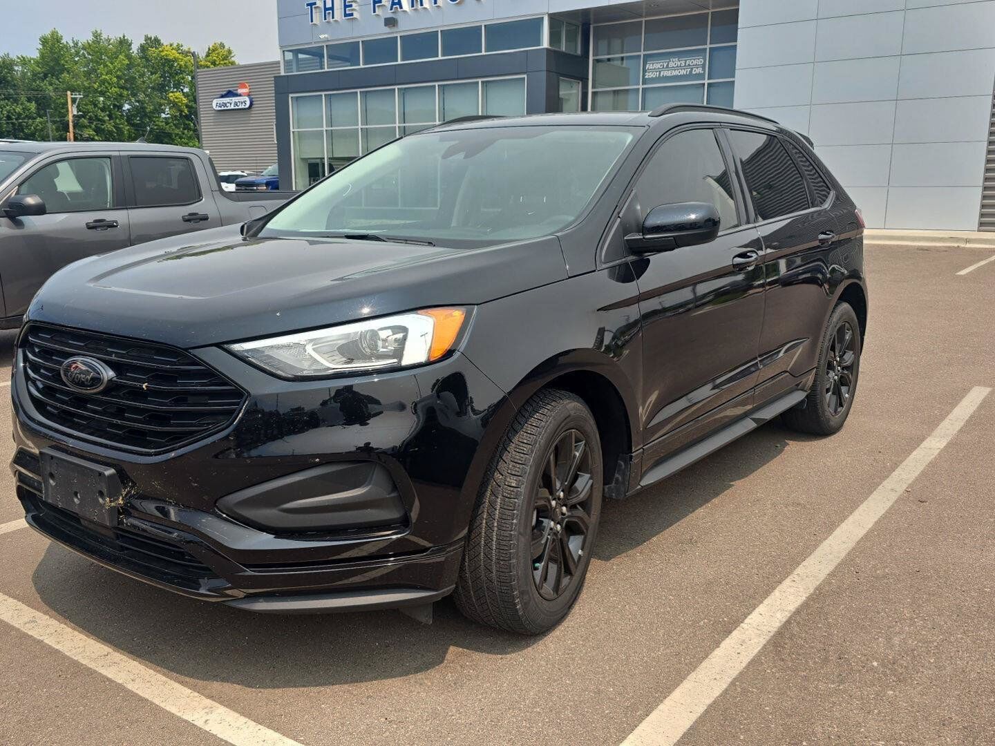 2023 FORD Edge