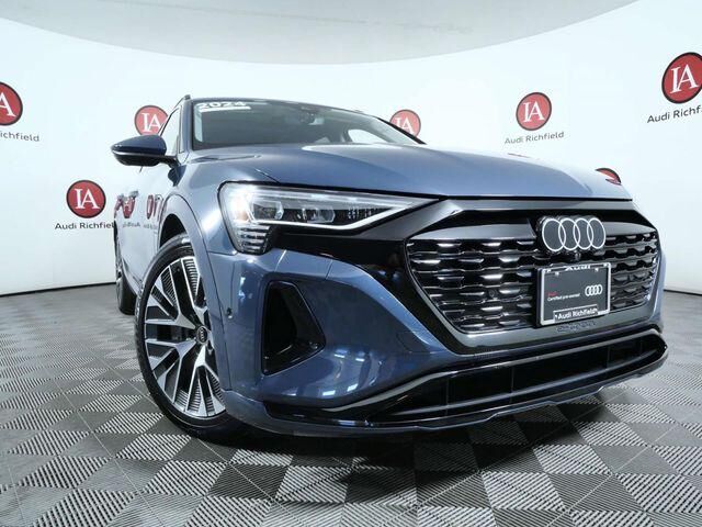 2024 Audi Q8