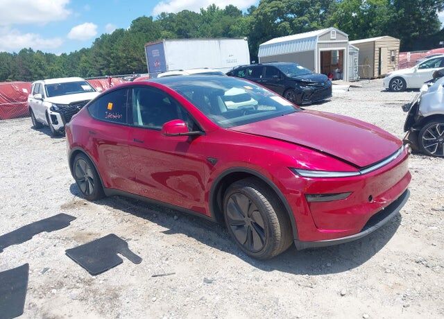 2026 TESLA Model Y