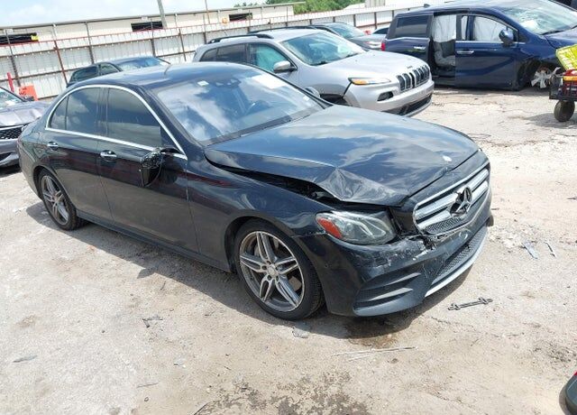 2017 MERCEDES-BENZ E-Class