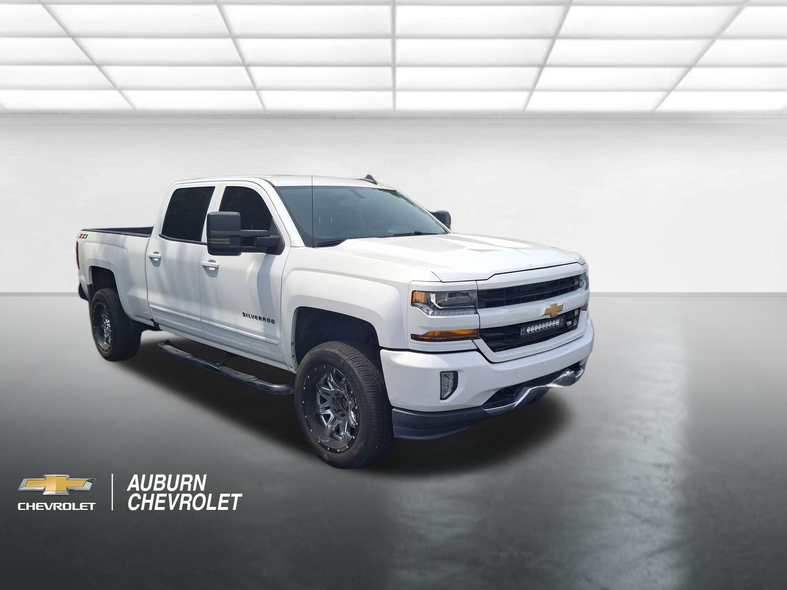 2018 CHEVROLET Silverado