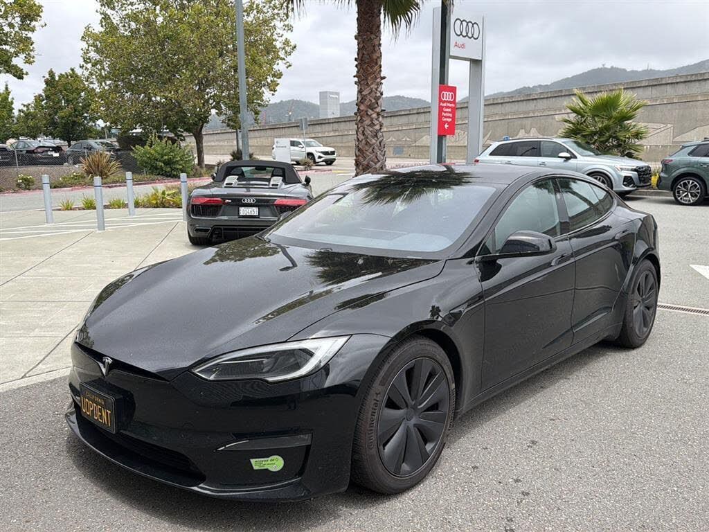 2023 TESLA Model S