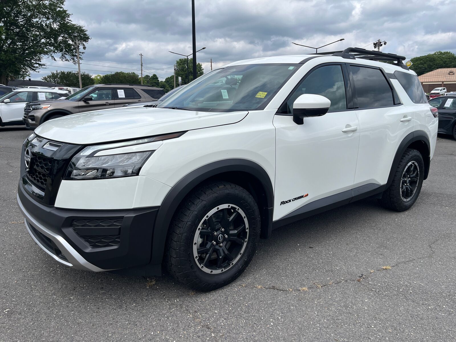 2025 NISSAN Pathfinder