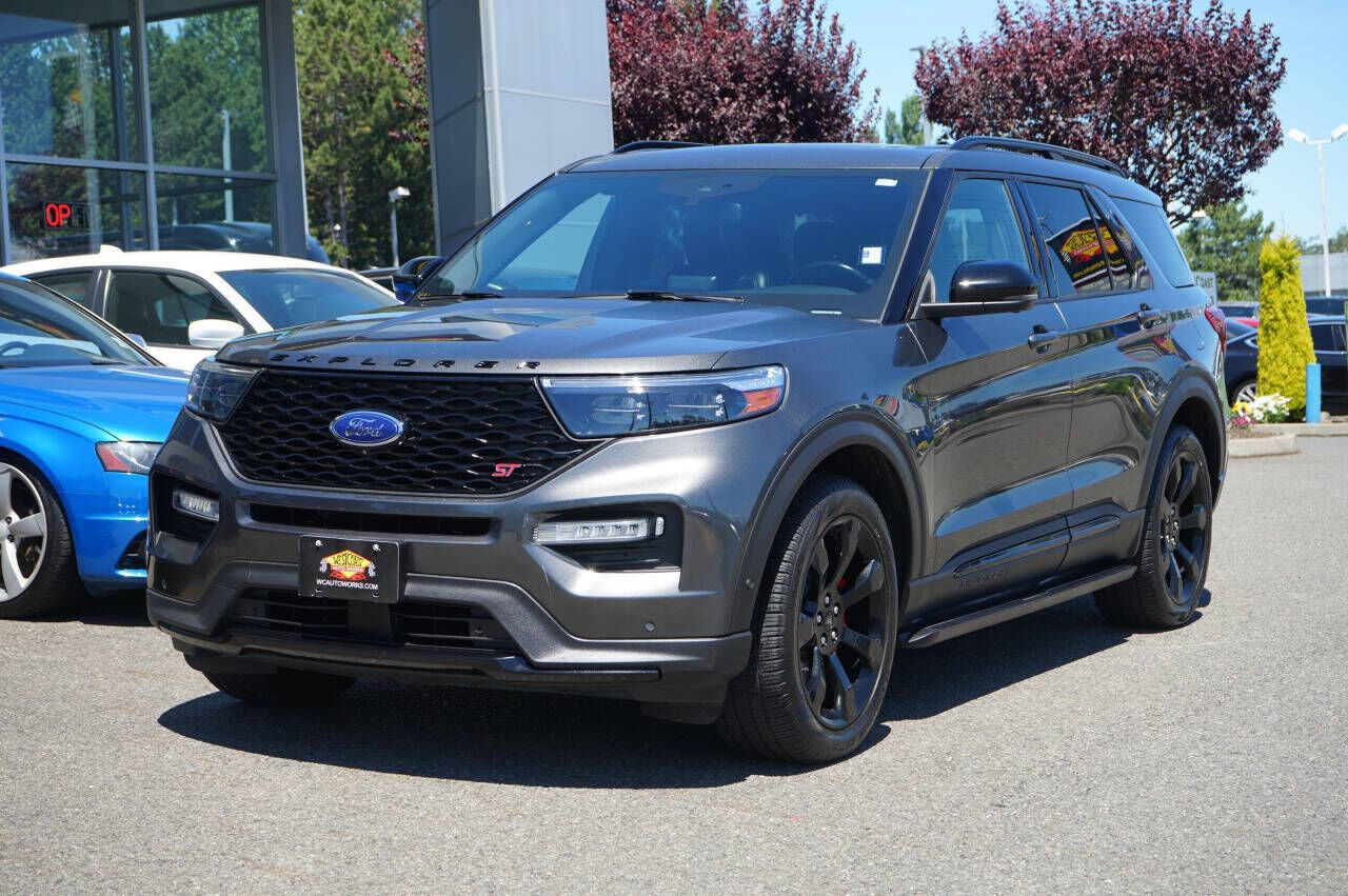 2020 FORD Explorer