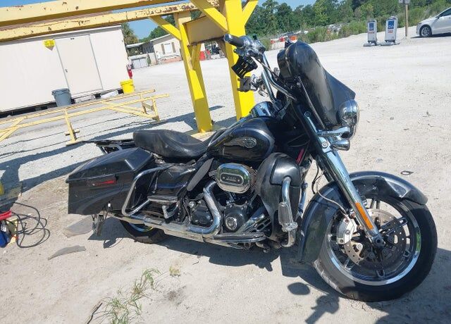2013 HARLEY DAVIDSON CVO Ultra Classic Electra Glide 8