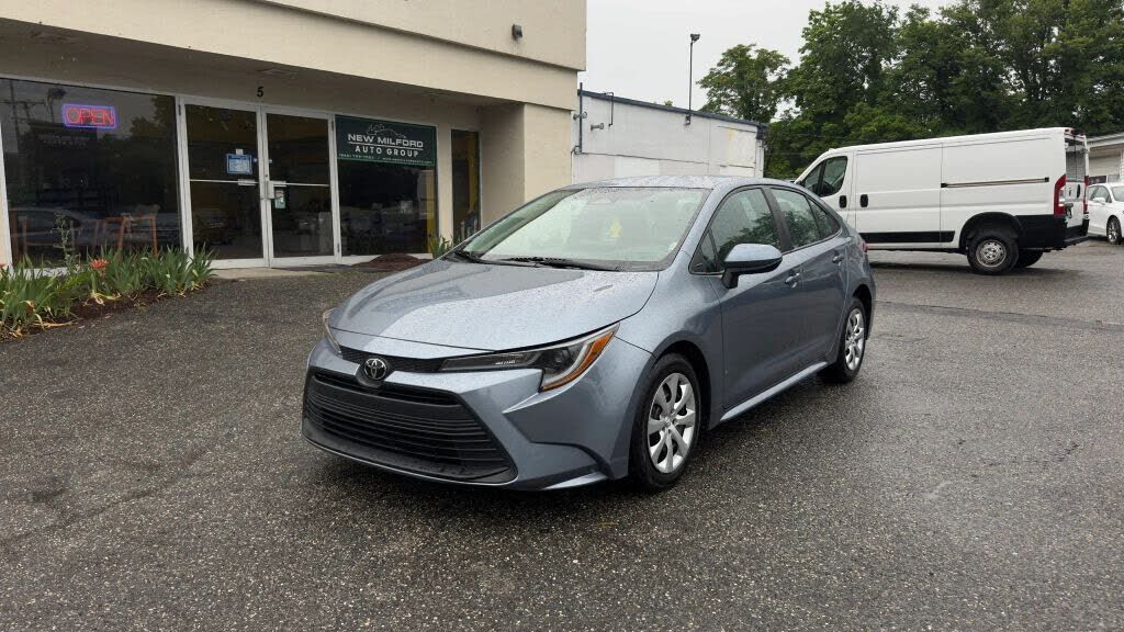 2023 TOYOTA Corolla