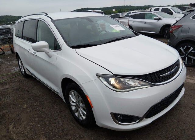 2019 CHRYSLER Pacifica