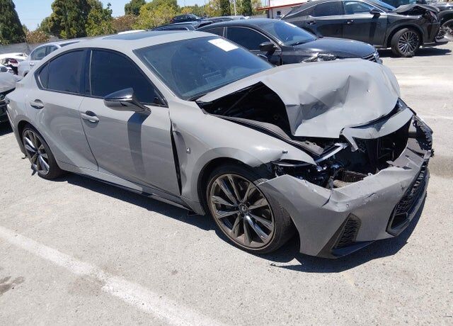 2024 LEXUS IS