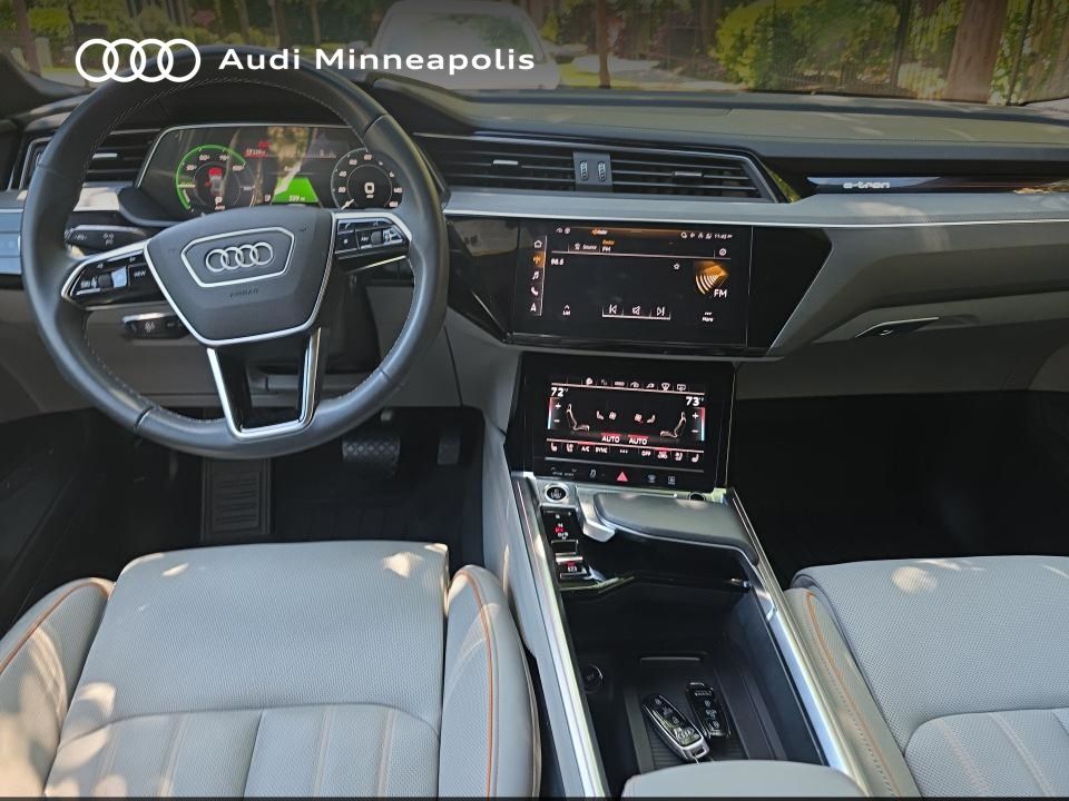 2024 Audi Q8