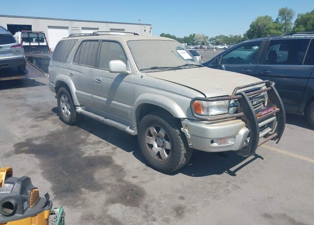 2002 TOYOTA 4-Runner