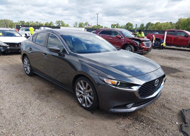 2019 MAZDA Mazda3