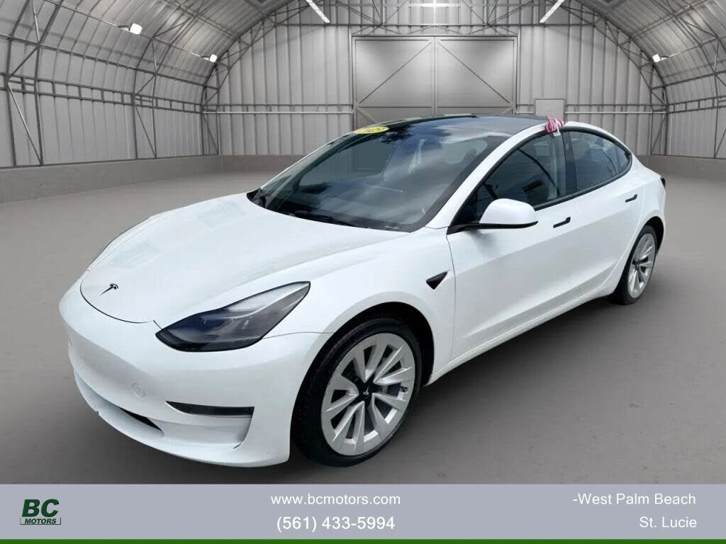 2023 TESLA Model 3