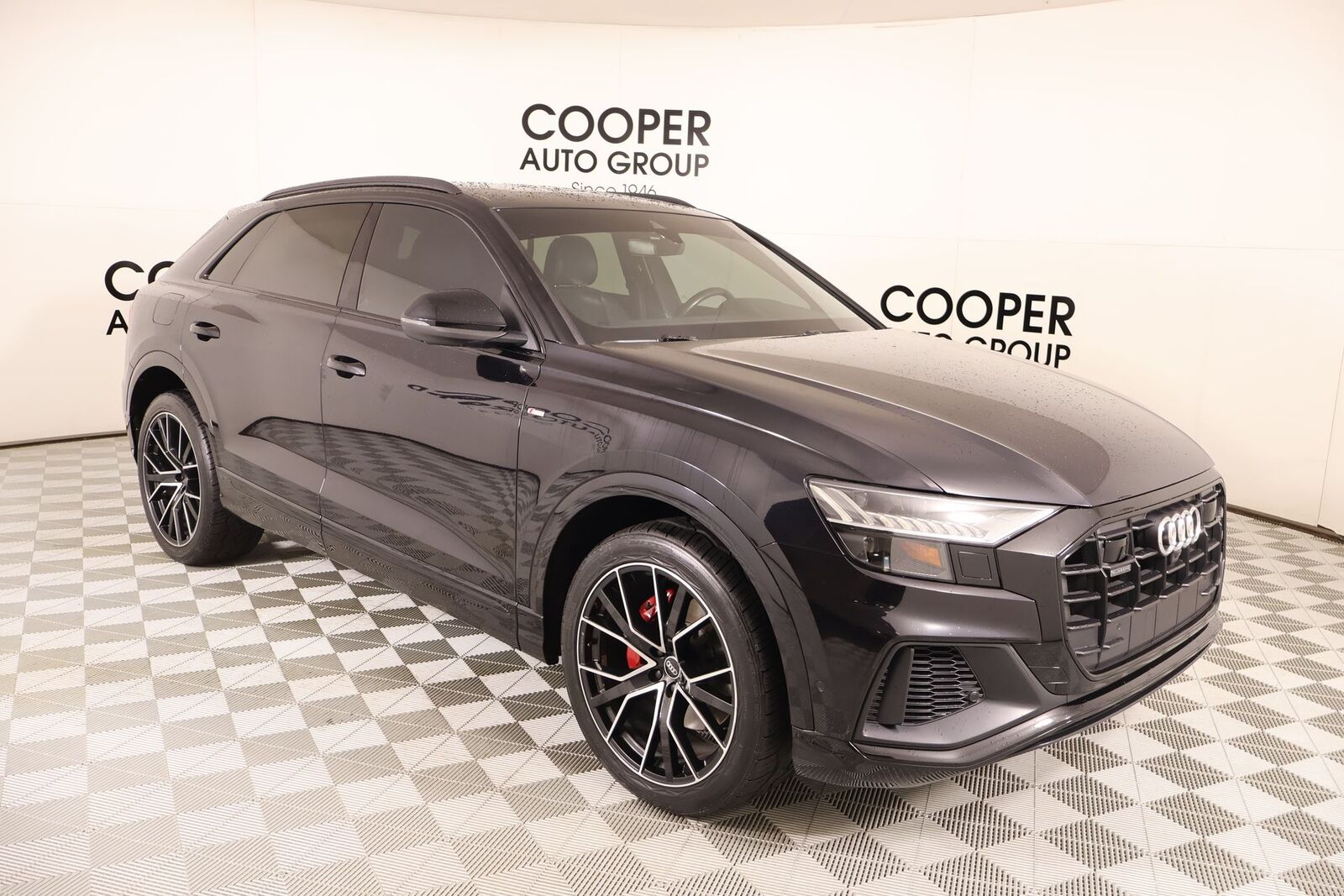 2021 AUDI Q8