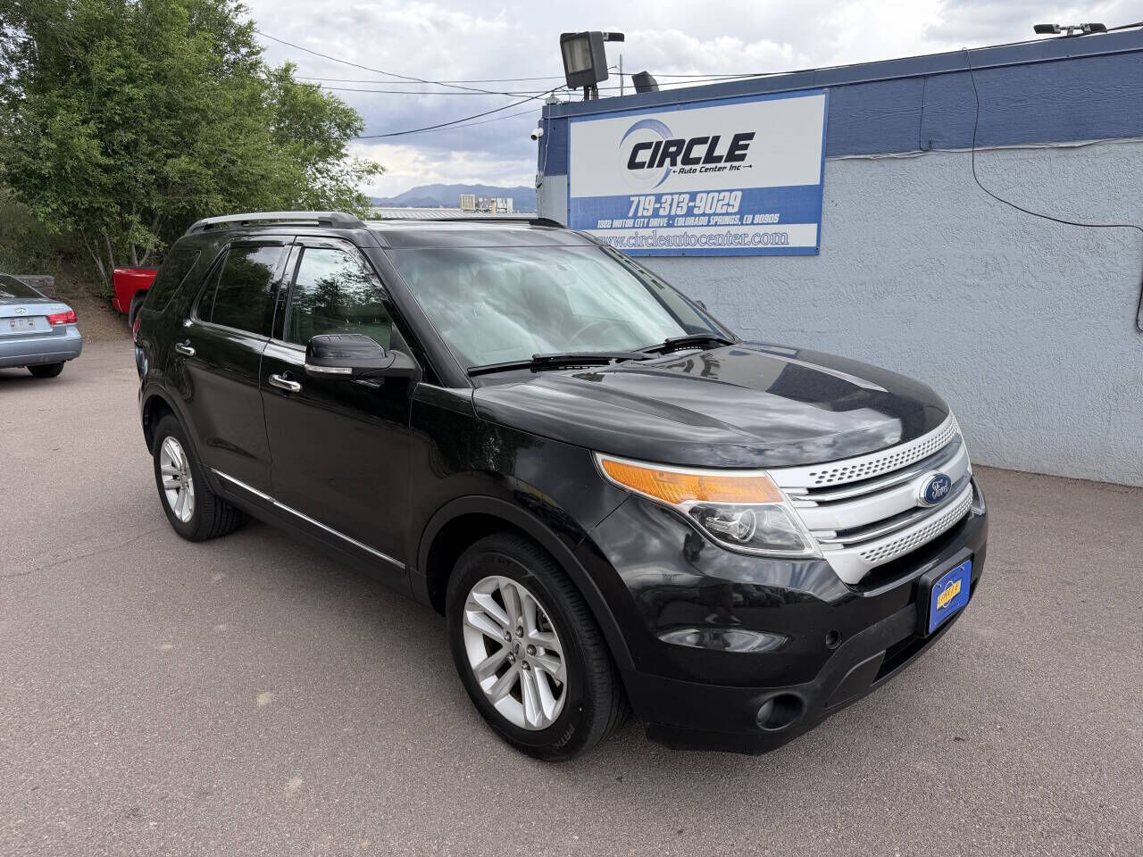 2011 FORD Explorer