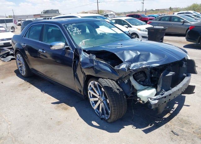 2018 CHRYSLER 300
