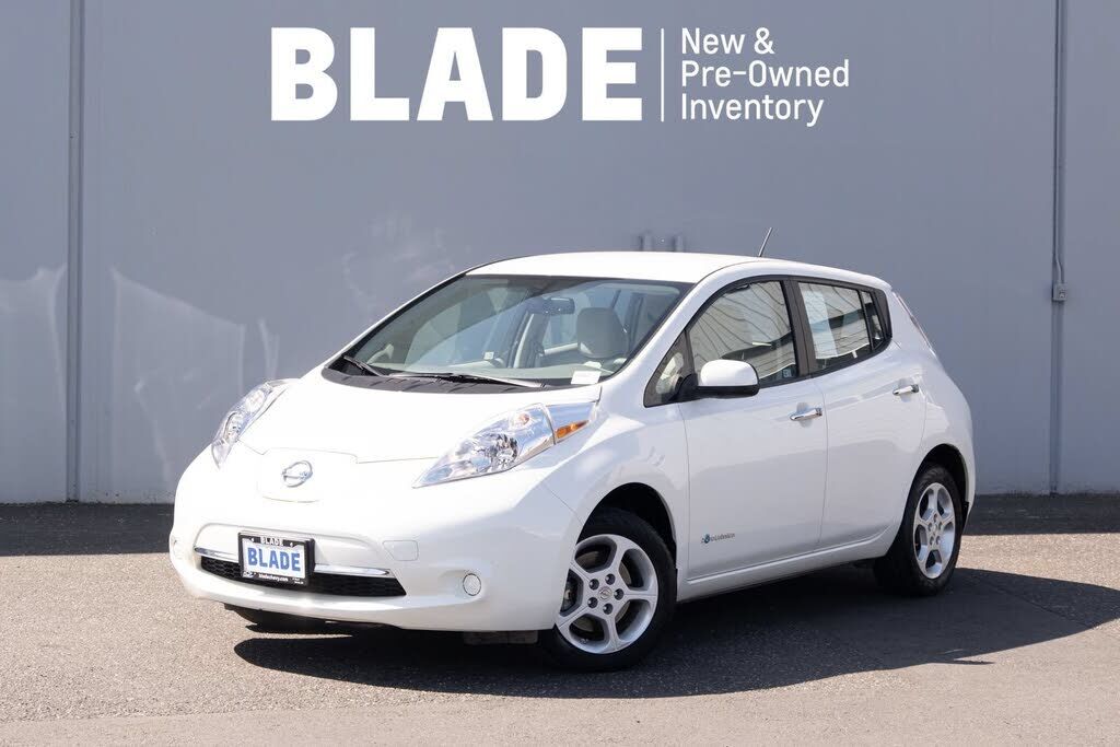 2015 NISSAN Leaf