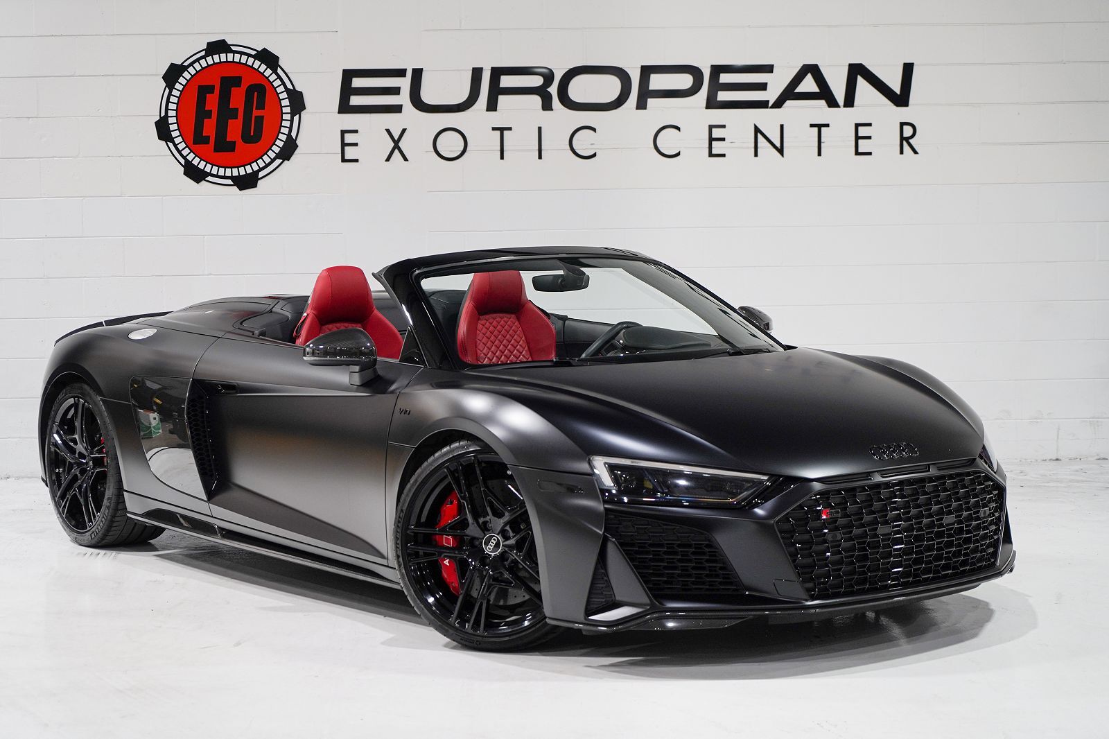 2022 AUDI R8