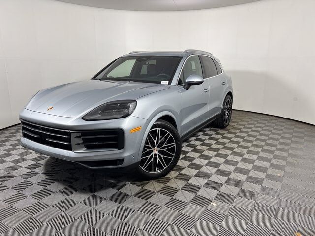 2026 PORSCHE Cayenne