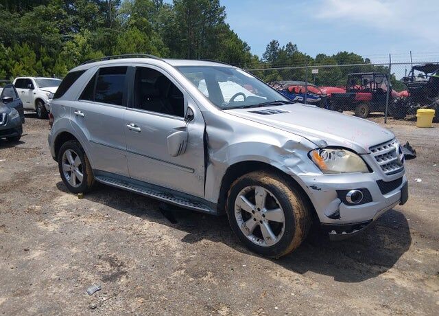 2011 MERCEDES-BENZ M-Class