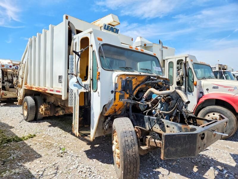 1998 INTERNATIONAL F-4900