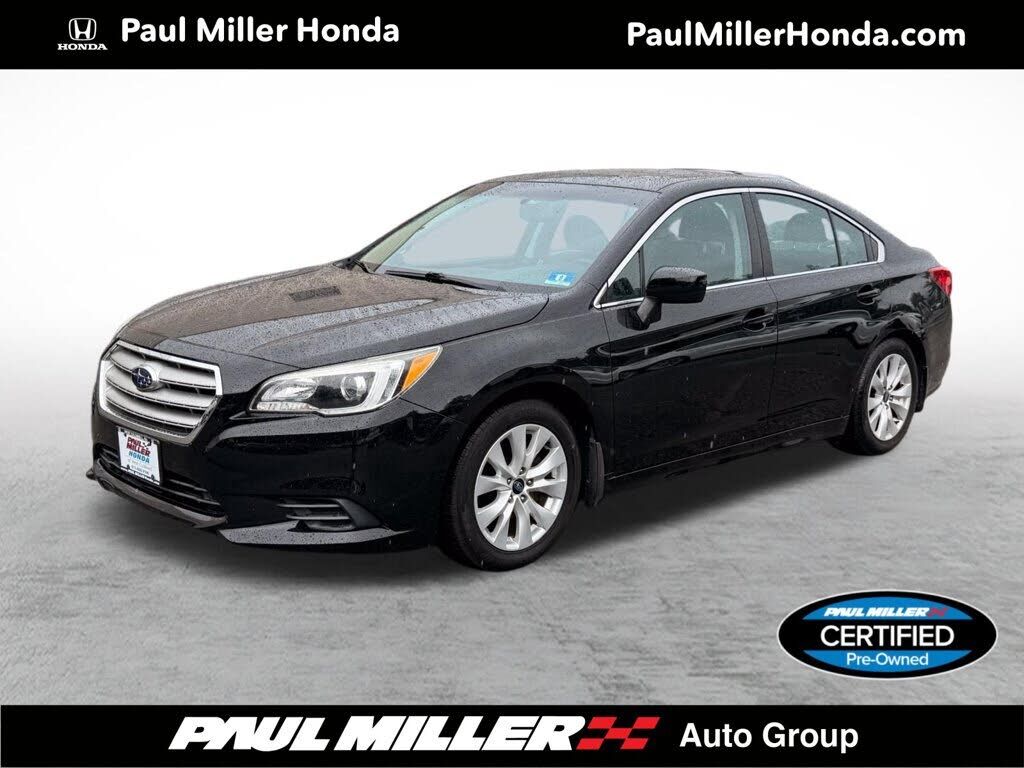 2017 SUBARU Legacy