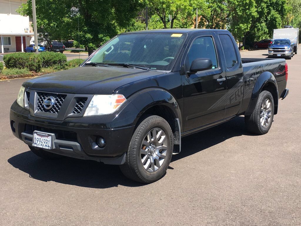 2012 NISSAN Frontier