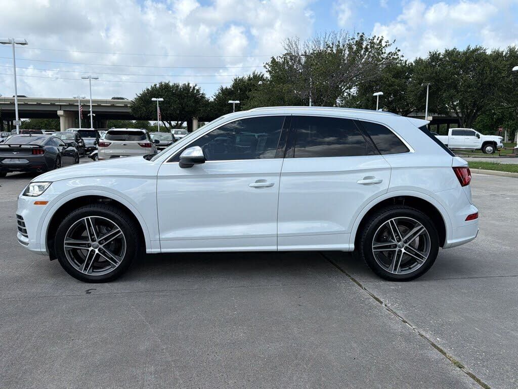 2020 Audi SQ5