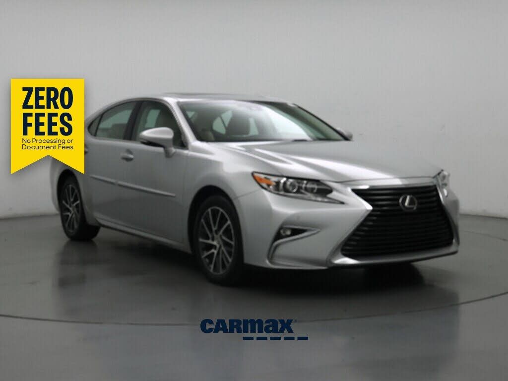 2017 LEXUS ES