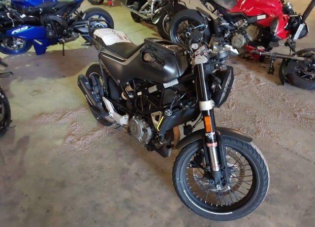 2020 HUSQVARNA Svartpilen/Vitpilen