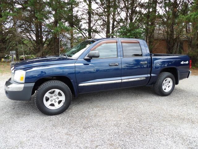 2005 DODGE Dakota