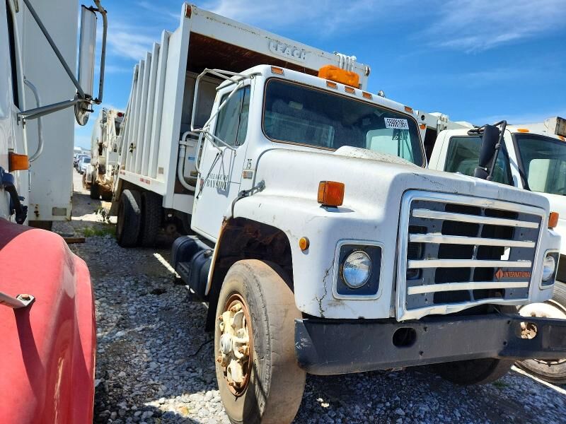 1988 NAVISTAR 1954