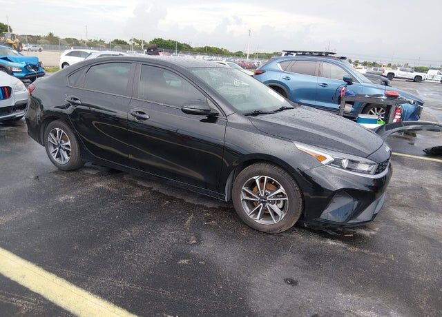 2023 KIA Forte