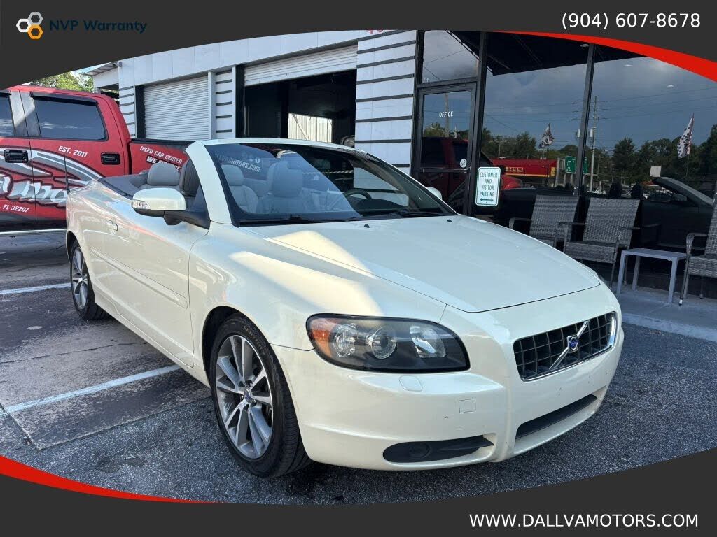 2010 VOLVO C70