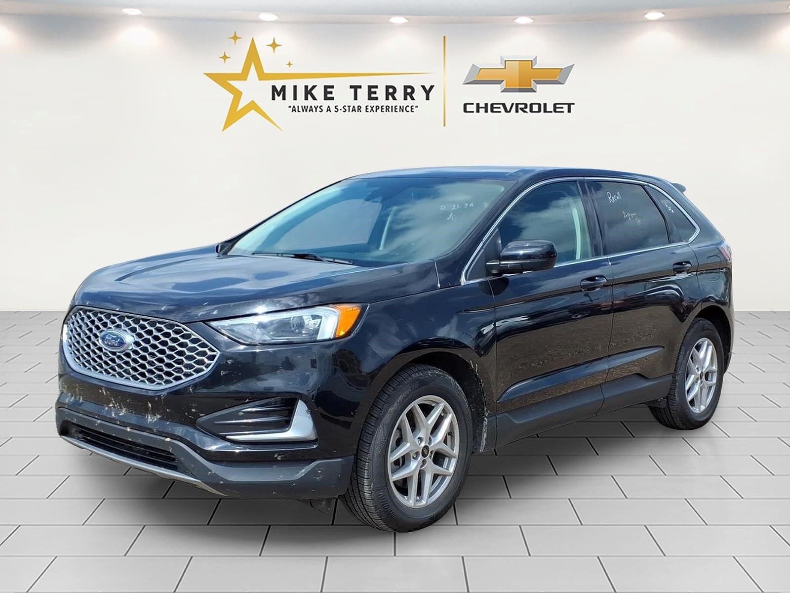 2024 FORD Edge