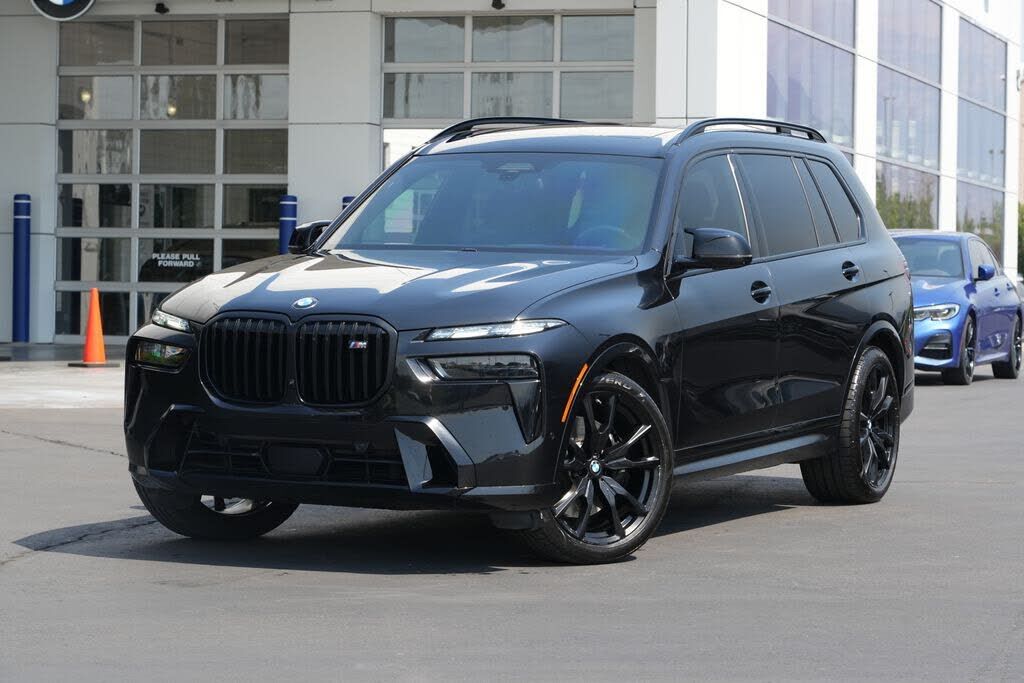 2024 BMW X7