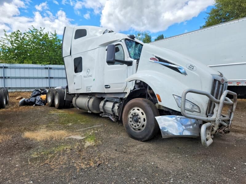 2022 PETERBILT 579