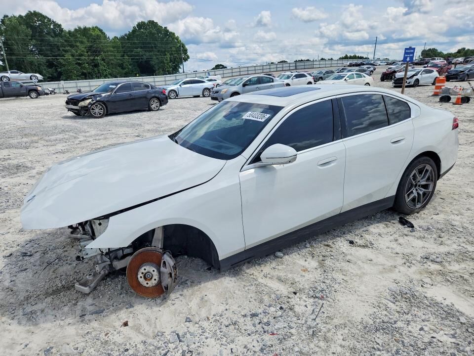 2025 BMW i5