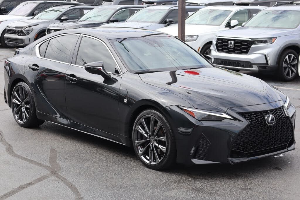 2023 LEXUS IS