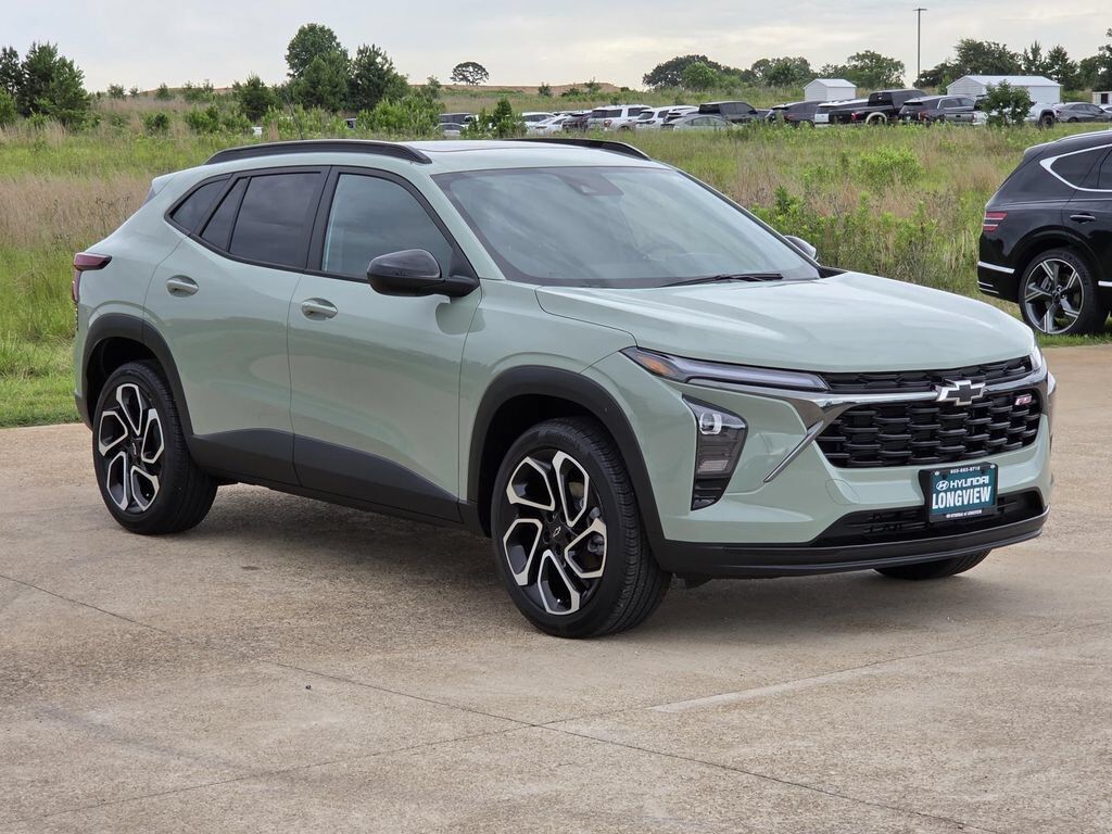 2024 CHEVROLET Trax